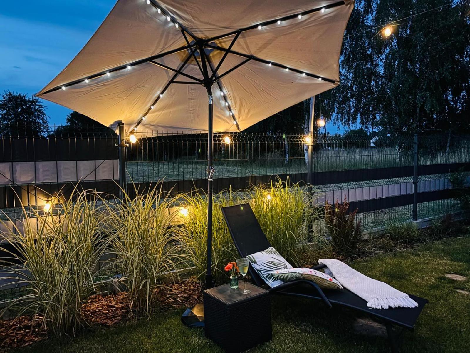 Jej I Jego - Eleganckie Domki Z Balia Na Wylacznosc Niewiesze Exterior foto